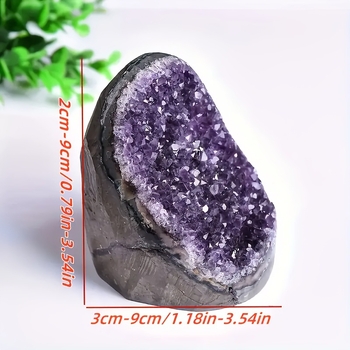 2025 m. naujas tarpvalstybinis tiesioginis siuntimas. Nuostabus Brazilijos ametisto natūralaus tamsaus kristalo klasteris.