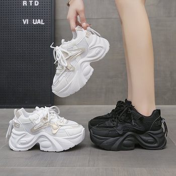 2024 m. nauji pavasario ir rudens storapadžiai interneto įžymybių „Torre“ batai, moteriški vidinio aukščio lengvi sportbačiai, ypač populiarūs, maži laisvalaikio bateliai.