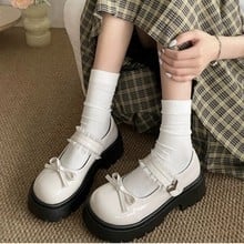 Britiško stiliaus Mary Jane bateliai su sijonu moterims 2025 m. vasaros nauji apvalūs pirštai, lankelis, storas kulnas, storas padas moterims