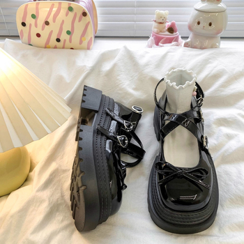 Vasaros nauji britiško stiliaus lankelio formos universalūs mokasinai moterims, retro stiliaus, storu padu, storu kulnu, dviguba sagtimi, Mary Jane bateliai moterims.