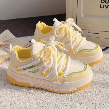 Meiteņu zema augšdaļas dēļu apavi 2025. gada pavasarim un rudenim Jauni ikdienas apavi Vienslāņa apavi Studentu apavi Mežģīņu aizdare Neslīdoši Vidējiem un lieliem bērniem Moderna mīksta zole