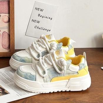 2025 m. Nauji madingi storapadžiai sportiniai ir laisvalaikio moteriški batai, universalūs balti batai apvaliomis nosimis, ūgį didinantys moteriški sportbačiai