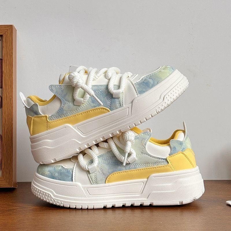 2025 m. Nauji madingi storapadžiai sportiniai ir laisvalaikio moteriški batai, universalūs balti batai apvaliomis nosimis, ūgį didinantys moteriški sportbačiai