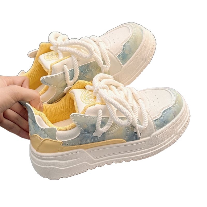 2025 m. Nauji madingi storapadžiai sportiniai ir laisvalaikio moteriški batai, universalūs balti batai apvaliomis nosimis, ūgį didinantys moteriški sportbačiai