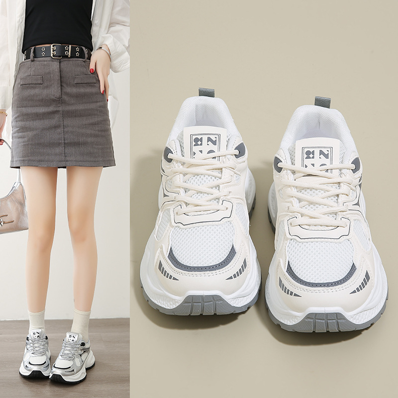Storapadžiai moteriški batai 2025 m. pavasariui, nauji sportiniai batai, kvėpuojantys, universalūs, balti batai, tinkliniai, minkšto pado, pakeliantys laisvalaikio batai