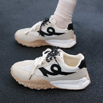 Retro vokiški treniruočių bateliai moterims, kurie priverčia žengti ant kaklo, 2025 m. nauji vasaros universalūs spalvą blokuojantys tėčio bateliai, laisvalaikio bėgimo sportbačiai