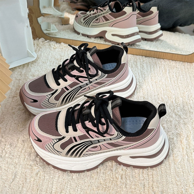 Madingi laisvalaikio „Torre“ batai 2025 m. pavasariui, nauja keptos gatvės mados tendencija, stora apačia, padidinto ilgio sportbačiai, partija