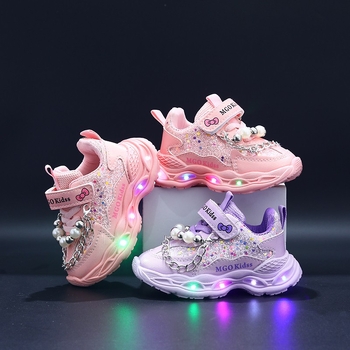 2025 m. pavasario ir rudens nauji mergaičių šviečiantys perlų grandinėlės princesės minkšto pado laisvalaikio LED šviečiantys sportiniai bateliai vaikams ir vidutinio amžiaus vaikams