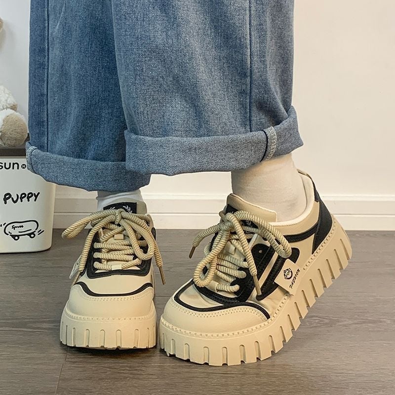Pantofi de damă cu talpă groasă, pantofi de înălțime care se ridică la modă, pantofi albi de înaltă calitate, pantofi casual la modă, faimoși pe internet