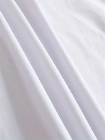 Ανδρικό T-shirt με κοντό μανίκι και στάμπα με γράμματα, κατάλληλο για καλοκαιρινή χρήση