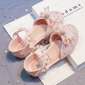 Meiteņu slēgtas sandales 2025. gada vasarai, jaunas bērnu mazas meitenes, lielas bērnu bantītes ar mīkstu apakšu, rhinestones princeses kurpes