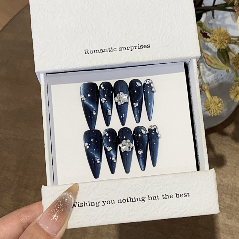 Luksuslik musta gradientiga peenikese sädeleva galaktika pärli ja musta meteoriidiga eemaldatav küünekunstiteos