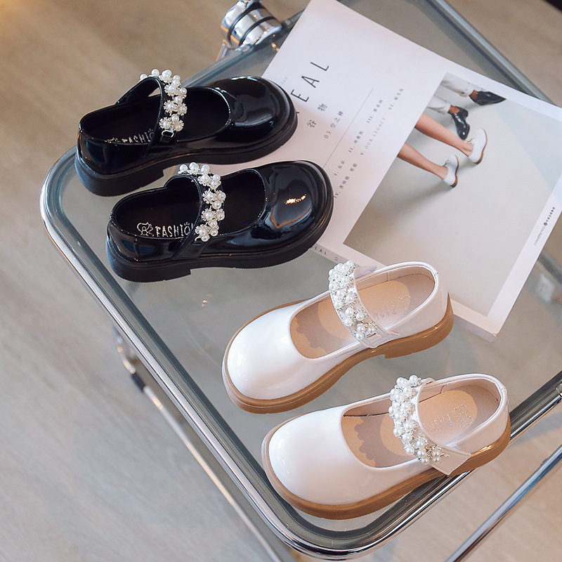 Meiteņu mazi ādas apavi 2025. gada jaunās pavasara un rudens plakanās kurpes, bērnu mazuļu studentu deju princeses apavi, vidēja un liela izmēra bērnu apavi