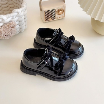 2025. aasta kevad- ja sügiskingad, väikese tüdruku temperamendiga lipsuga printsessikingad, Korea temperamendiga erksad nahast kingad tüdrukutele