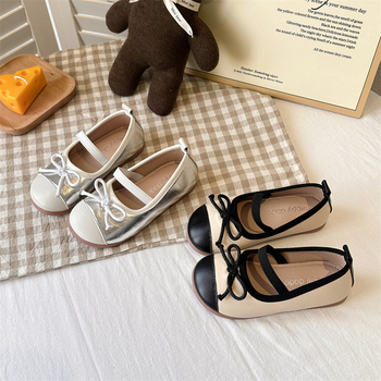 Dievčenské kožené topánky 2025 Jarné a jesenné nové detské topánky Malé voňavé princeznovské topánky Mäkká podrážka Fazuľové topánky Detské balerínky Trendy