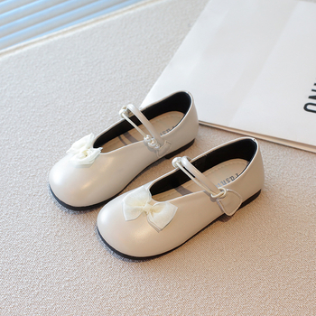 Tüdrukute väikesed nahast kingad 2025. aasta kevadised uued laste printsessikingad pehme tallaga naiste aarekingad valged ühekihilised kingad lääne stiilis kevadstiil