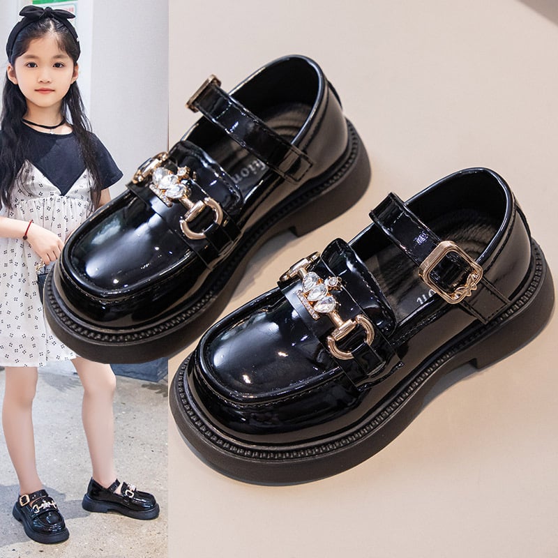 Lastejalatsid Kevadised lakknahast lastejalatsid Tüdrukute printsessikingad Libliklilledega moodsed tüdrukute kingad Madala suuga tudengikingad