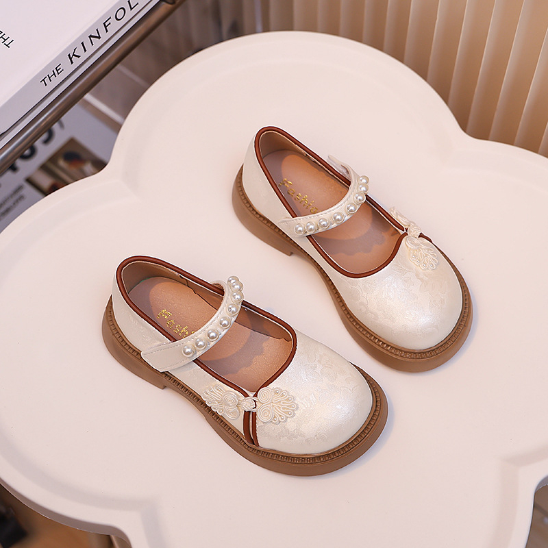 Μικρά δερμάτινα παπούτσια για κορίτσια, φλατ παπούτσια με μαλακή σόλα, παιδικά παπούτσια, νέα κινέζικα παπούτσια δυναστείας Χαν του 2025 για μικρά κορίτσια, νέα κινέζικη ρετρό