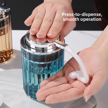 Kelioninis prausimosi puodelis Šampūnas Kūno muilas Rankų muilas Presas Putplasčio buteliukas Veido valiklis Putplasčio buteliukas