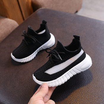 Pavasara, rudens un vasaras zēnu un meiteņu dobie, lidojošie aušanas apavi vidējiem un lieliem bērnu apaviem, vieglām plāksnēm, elpojošiem studentu apaviem, moderniem ikdienas apaviem