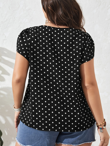 2025 Трансгранични нови европейски и американски стил на точки Ежедневни къси топове и ризи Трансграничен дропшипинг