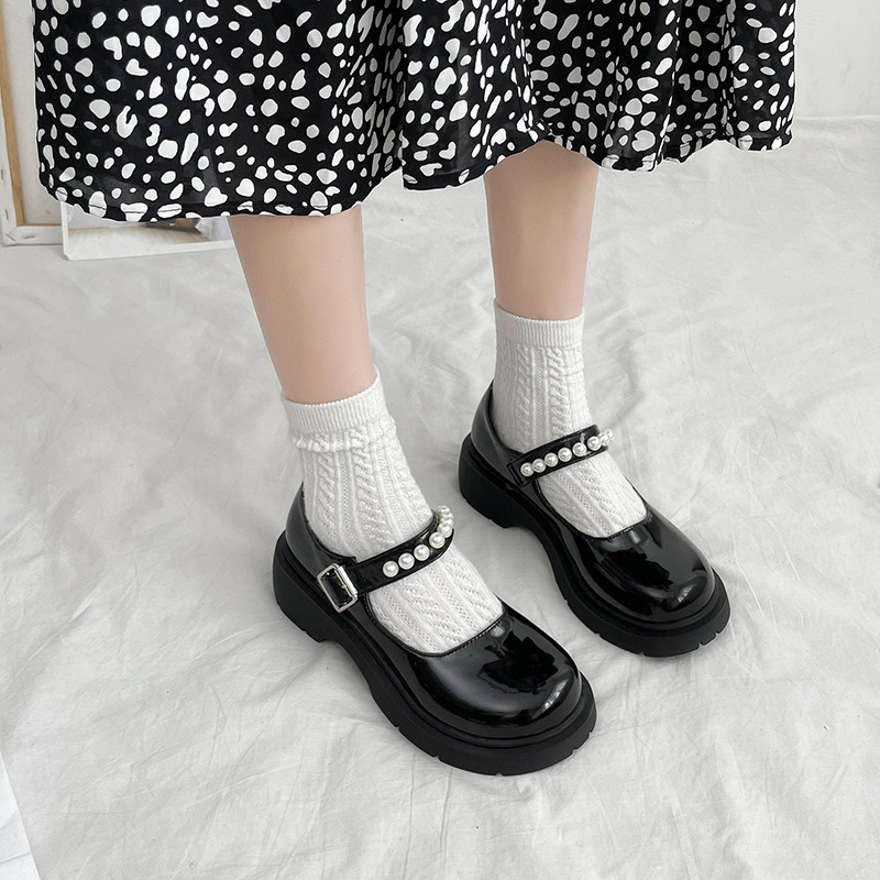 Prancūziško retro britiško stiliaus maži odiniai moteriški bateliai, 2025 m. pavasario naujo stiliaus, karoliukais puošti, fėjos formos, storapadžiai Mary Jane bateliai.