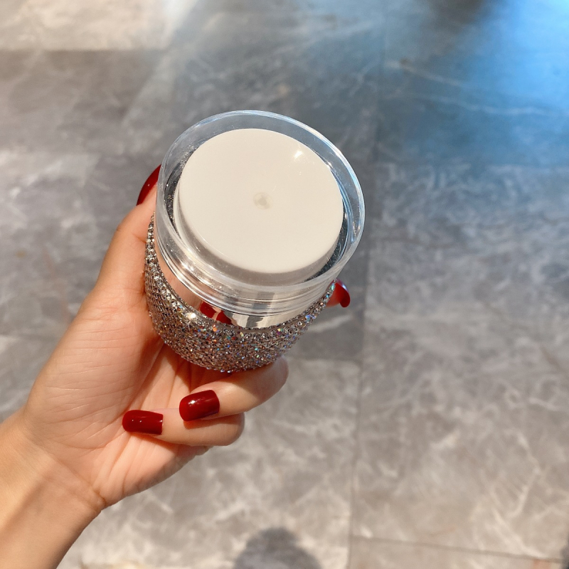 Tarpvalstybinės užsienio prekybos gamintojai tiesiogiai parduoda 15 ml veido kremo dozavimo buteliukus, dozavimo dėžutes, kosmetikos pavyzdžių tuščius buteliukus, „Ins Style“