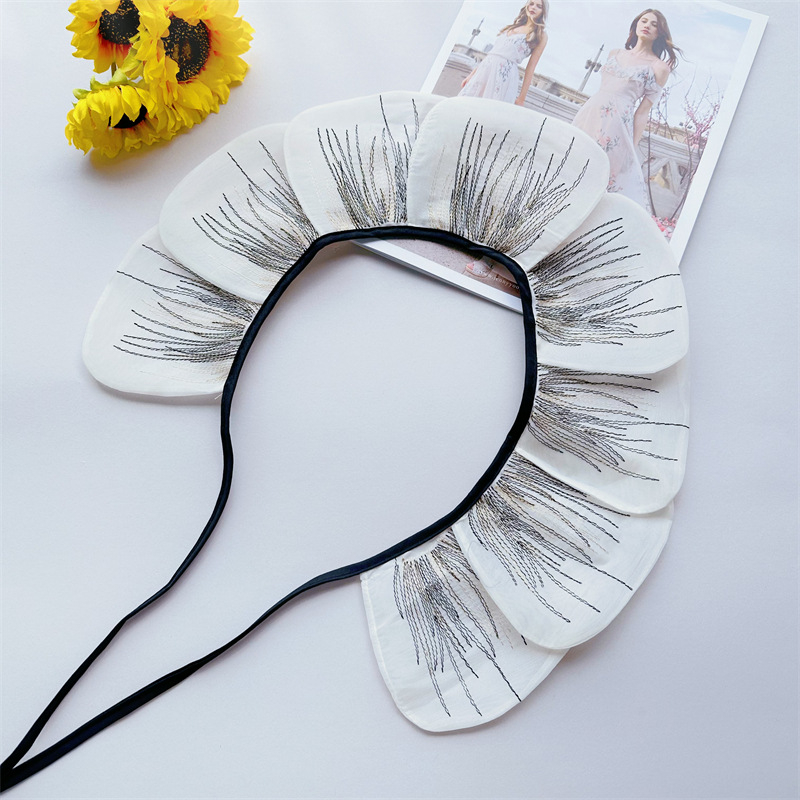 2025. gada jauna ziedlapiņu izšūta viltota apkakle ar mazu šalles apkakli, ziedu sieviešu apģērbs, kas atbilst stilam, rūpnīcas tiešās pārdošanas īpašais piedāvājums ražotājam