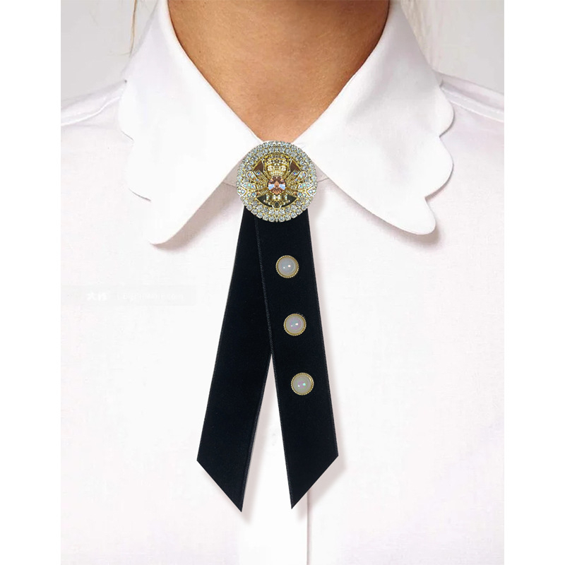 Tarpvalstybiniai papuošalai, britiškas vintažinis aksomas, perlų lydinio bitės sagė, aukštos kokybės apykaklė, mergaitiškų marškinių dekoracijos