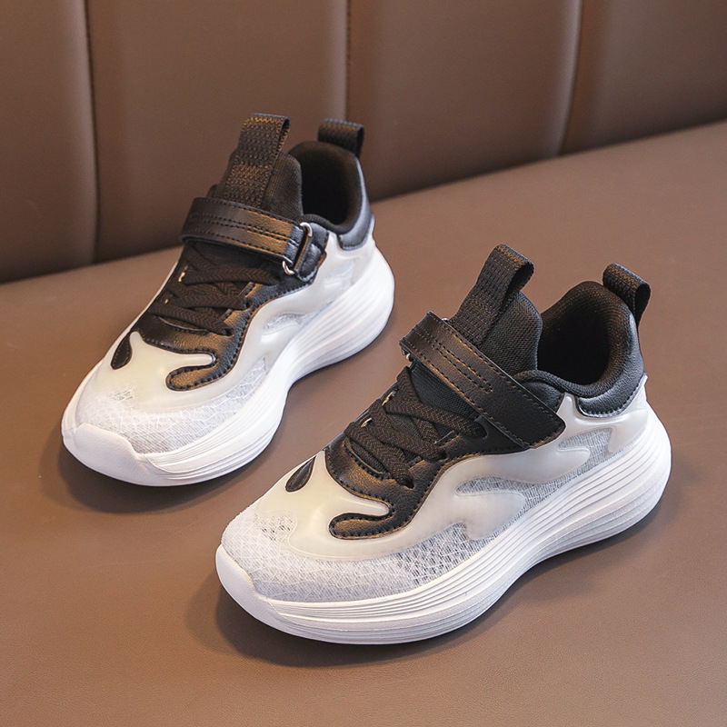 2025 m. pavasario nauji dvigubo tinklelio šviesūs kvėpuojantys berniukų ir mergaičių lauko sportiniai bateliai, madingi ir lengviausi laisvalaikio batams