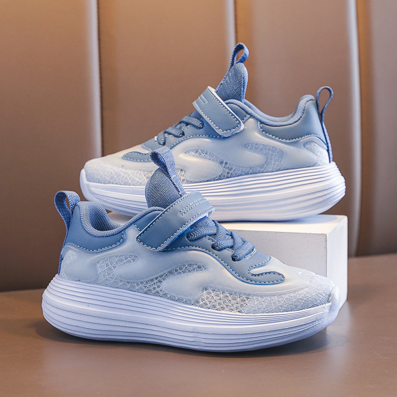 2025 m. pavasario nauji dvigubo tinklelio šviesūs kvėpuojantys berniukų ir mergaičių lauko sportiniai bateliai, madingi ir lengviausi laisvalaikio batams