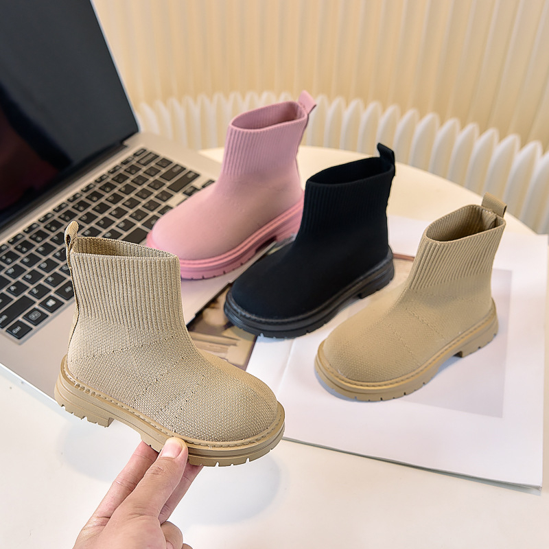 Bērnu konfekšu krāsas biezas zoles adīti zābaki ar mušiņām 2025. gada rudens jauni sieviešu zābaki britu stilā, populāri bērnu zābaki