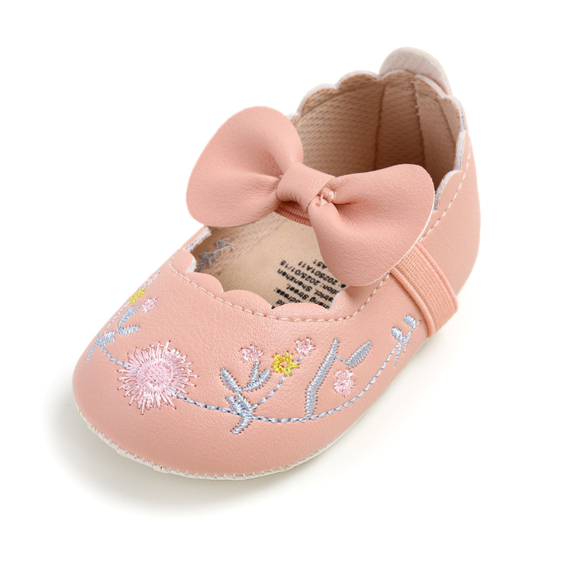 Nauji pavasario ir rudens kūdikių bateliai, siuvinėti princesės bateliai, kūdikių basutės, retro stiliaus M2076