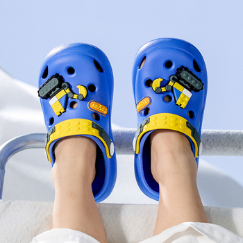 Ekskavatora bērnu čības zēnu 2025. gada vasaras mazuļu pludmales apavi Baotou mazuļu alu apavi neslīdoši iekštelpu apavi