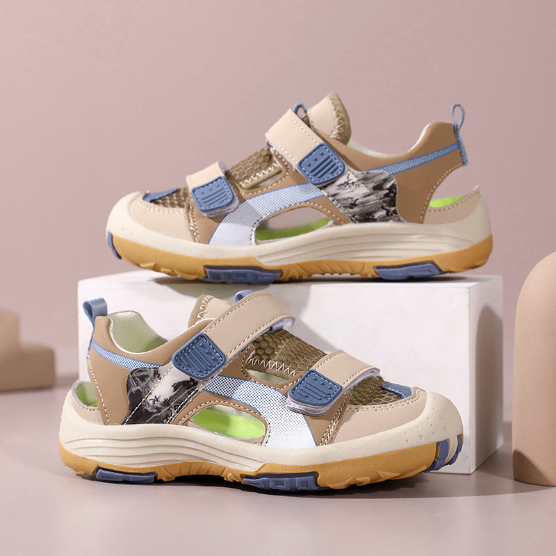 Детски сандали Baotou 2025 Летни нови момчешки крос-бънджи обувки Големи детски обувки за проследяване Кухи плажни обувки Модерни
