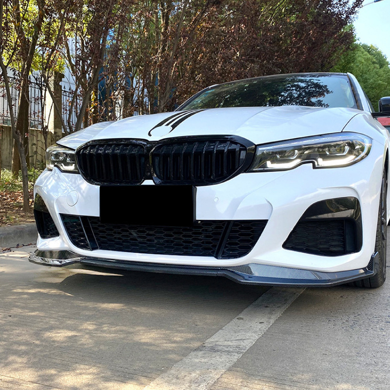 Tinka 19-22 BMW 3 serijos G20 m Sport Mp ankstyvosios sportinės versijos priekiniam kastuvui su priekinės lūpos apvado modifikacija.