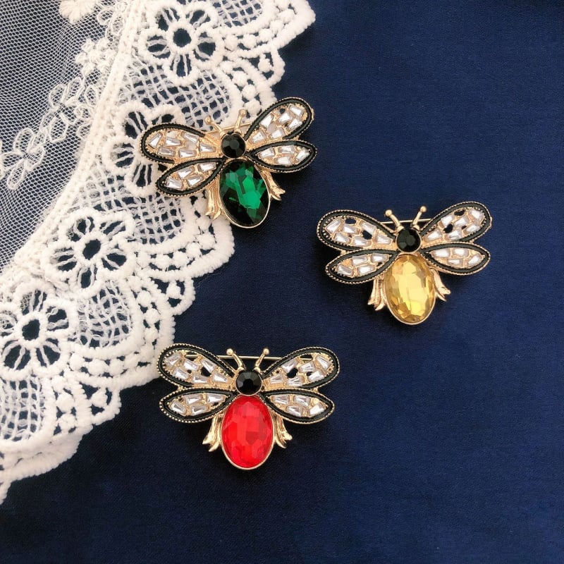 Comerț exterior noi explozii modă zircon roșu și verde albină mare pictură în ulei stras broșă mică de albine femeie personalizată insectă corsaj