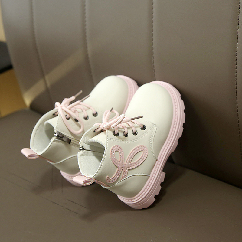 2024. gada pavasara un rudens jauni zēnu daudzpusīgi bērnu Martina zābaki jaunām meitenēm un zēniem, neslīdoši mīkstas zoles melnas ādas potīšu zābaki