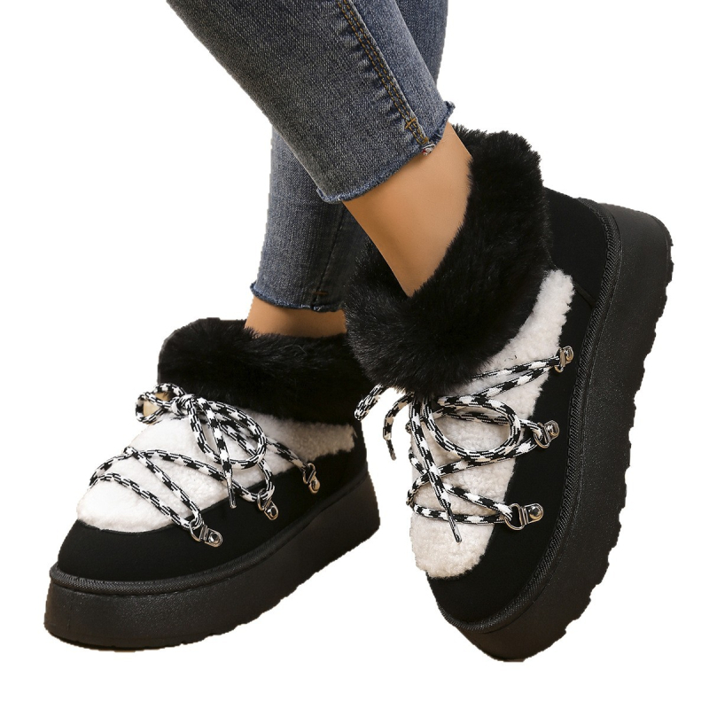 Нови есенни и зимни малки ароматни снежни ботуши за жени за 2025 г., къси ботуши от агнешка вълна и естествена кожа с верижка и метални малки нитове