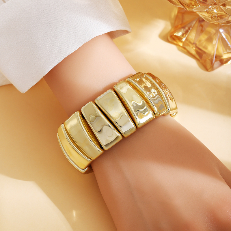 Eiropas un Amerikas viegla, grezna, augstas klases metāla stila, moderna, eleganta rokassprādze ceļošanai uz darbu un mājām, personalizēta, plata zelta un sudraba rokassprādze pārrobežu ceļošanai