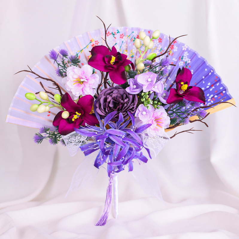 Нови китайски стил копринени цветя ретро ръчни сгъваеми ветрила аксесоари античен портрет пътуване снимка покриваща ръчно изработени групови ветрила аксесоари