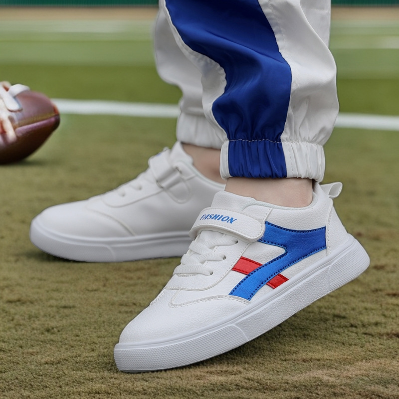 Bērnu dēļu apavi pavasara un rudens ādas sejas meitenēm baltas kurpes ar zemu augšdaļu skolas snieguma zēniem baltas kurpes ikdienas apavi