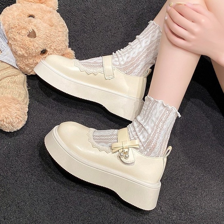 Prancūziško baleto stiliaus apvalios nosies, storapadės, negilios burnos bateliai moterims, 2025 m. vasarai, naujas stilius su sijonu, aukštesniais, storapadiais Mary Jane bateliais.