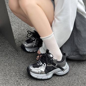 Retro keptos gatvės pėdos, demonstruojamos mažo storo padu, „Torre“ bateliai, nauji moteriški pavasario ir rudens lengvi, padidinto dydžio laisvalaikio sportiniai bateliai, sprogimai