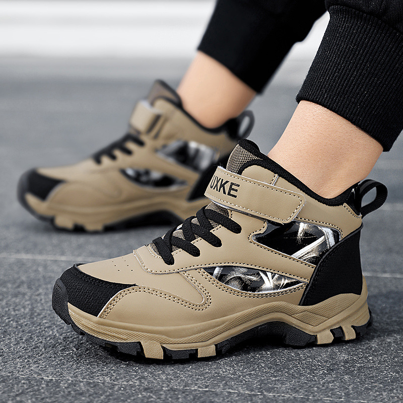 Нови дишащи момчешки маратонки от велкро кожа, неплъзгащи се, големи черни, устойчиви на мръсотия, детски обувки Four Seasons