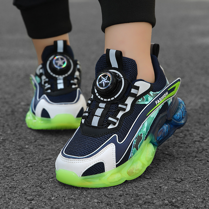 Момчешки обувки 24 пролетта нови мрежести въртящи се катарами леки средни и големи детски маратонки за ученици от началното училище дишащи ежедневни обувки