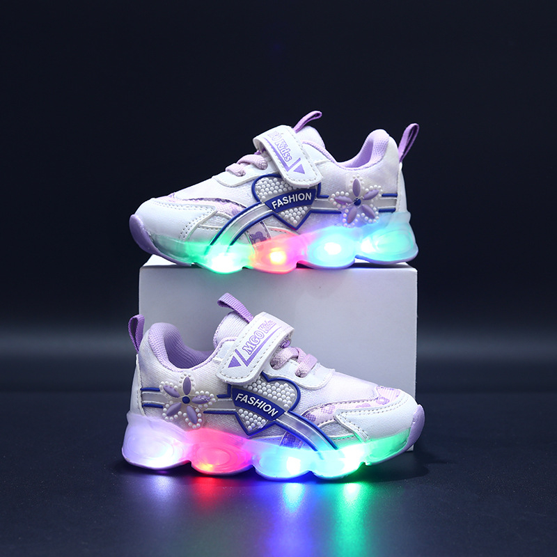 Детски маратонки Love Flower със светлина 2024 Нови дишащи обувки за бягане за момичета принцеси 1-6 години Светещи обувки