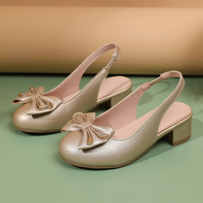2025 Детски високи токчета Летни нови момичешки обувки в корейски стил с кръгли пръсти, малки момичета с панделка назад, кожени обувки за принцеси