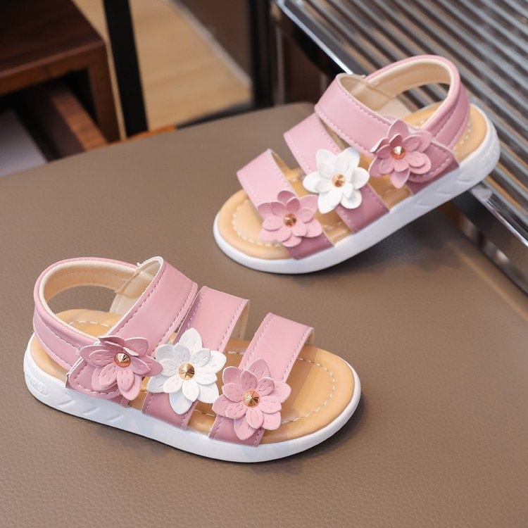 2024-es nyári új gyermek szandálok, lányoknak való virágos hercegnő cipők, középső és nagy gyermek római cipők, babacipők