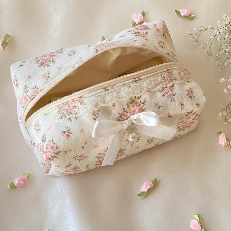 Изящна козметична чантичка с дантелени ръбове, персонализирана панделка, флорална козметична чантичка от плат с голям капацитет и цип